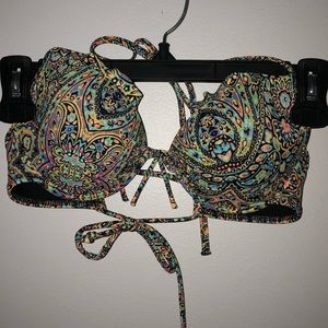NWOT Victoria’s Secret bikini top 32b